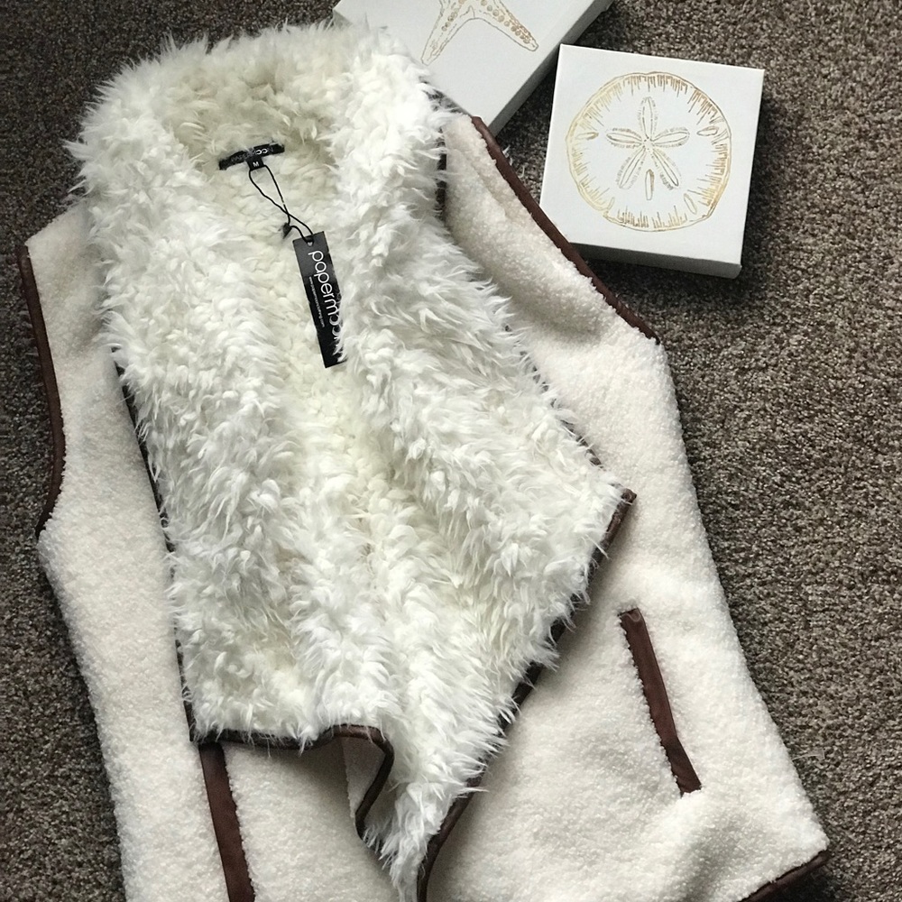 Papermoon best purchased at Ivy and Leo